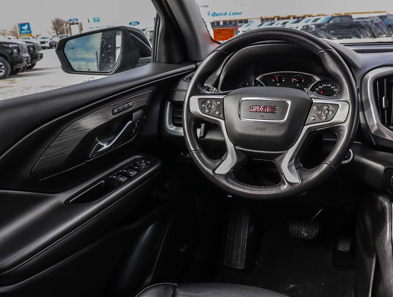 2022 GMC Terrain SLT Photo