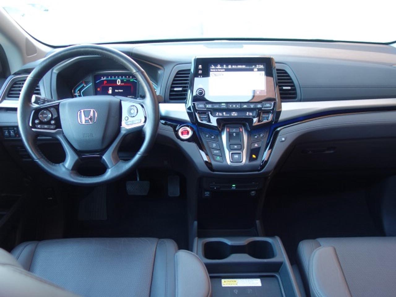 2018 Honda Odyssey Touring Photo