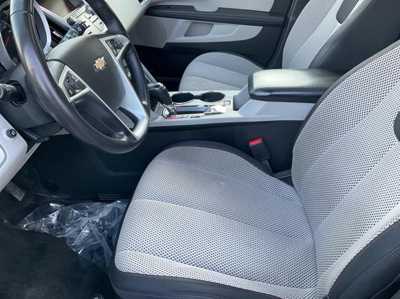 2016 Chevrolet Equinox LT Photo