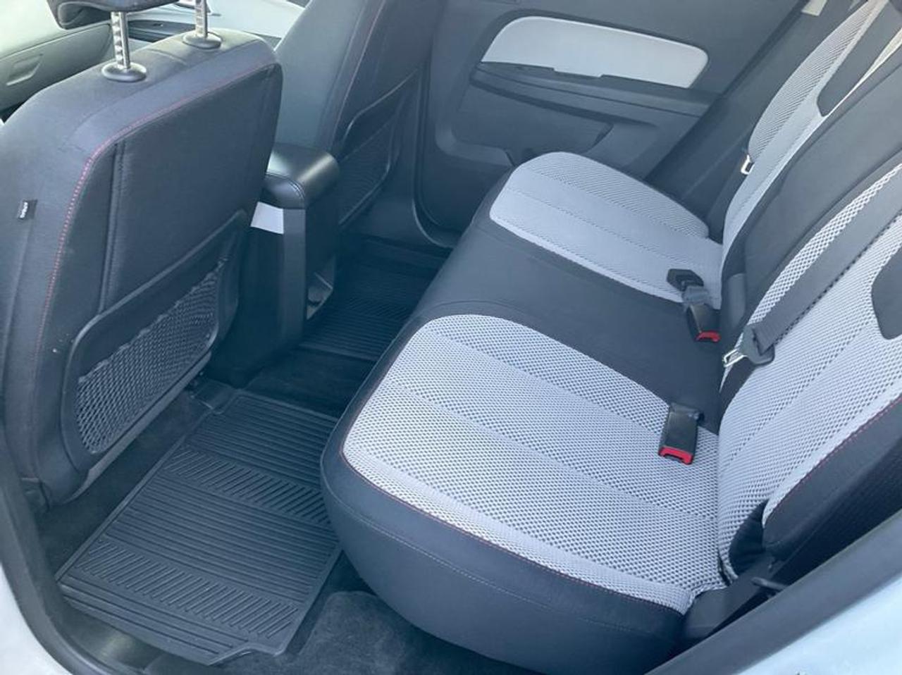 2016 Chevrolet Equinox LT Photo