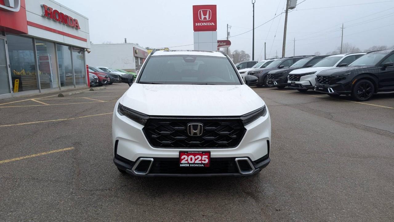 2025 Honda CR-V Hybrid Touring 4dr All-Wheel Drive Photo