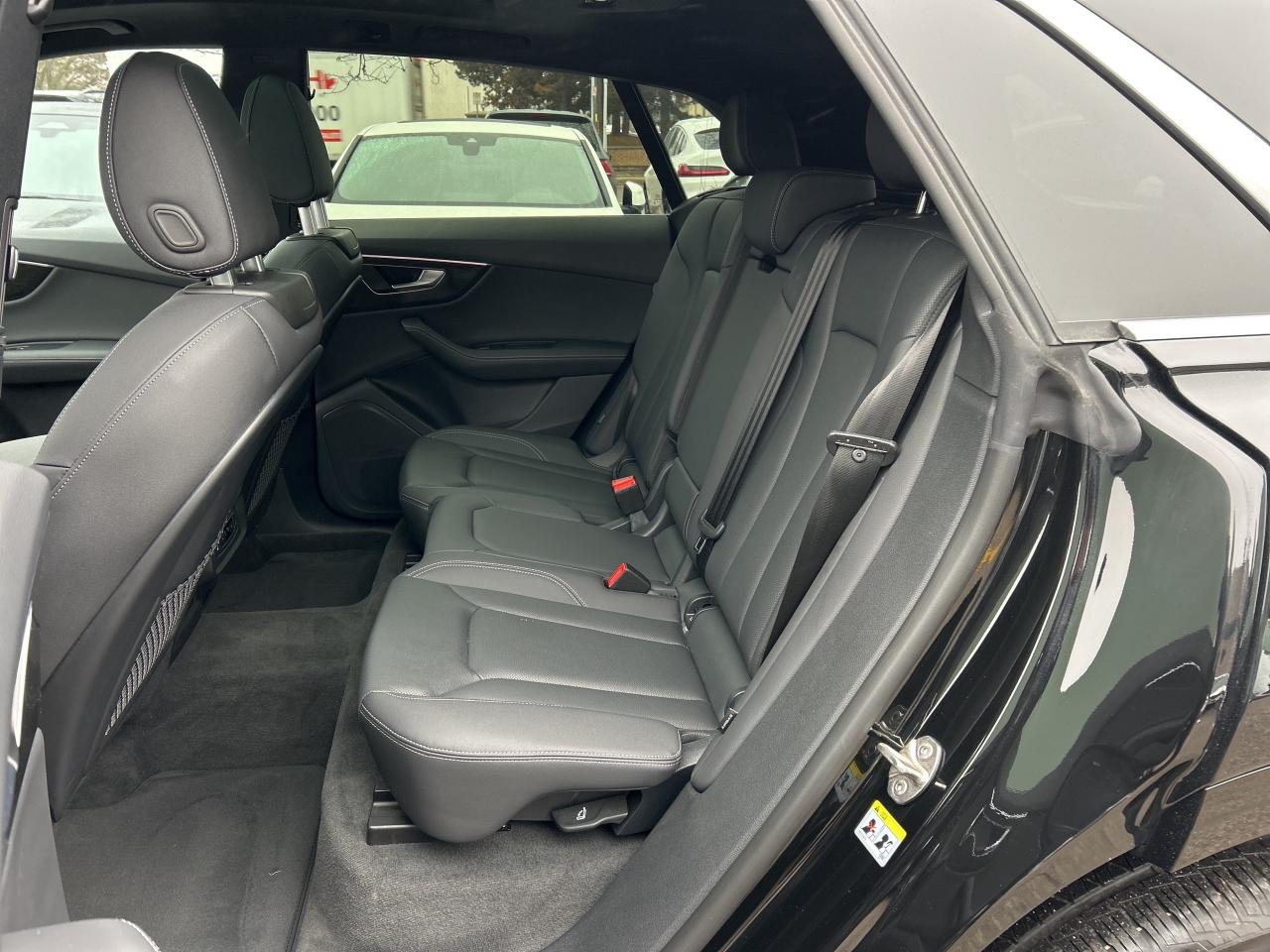 2025 Audi Q8 Q8 PROGRESSIVE,ADAPTIVE CRUISE,AMBIENT LIGHT,PANO Photo