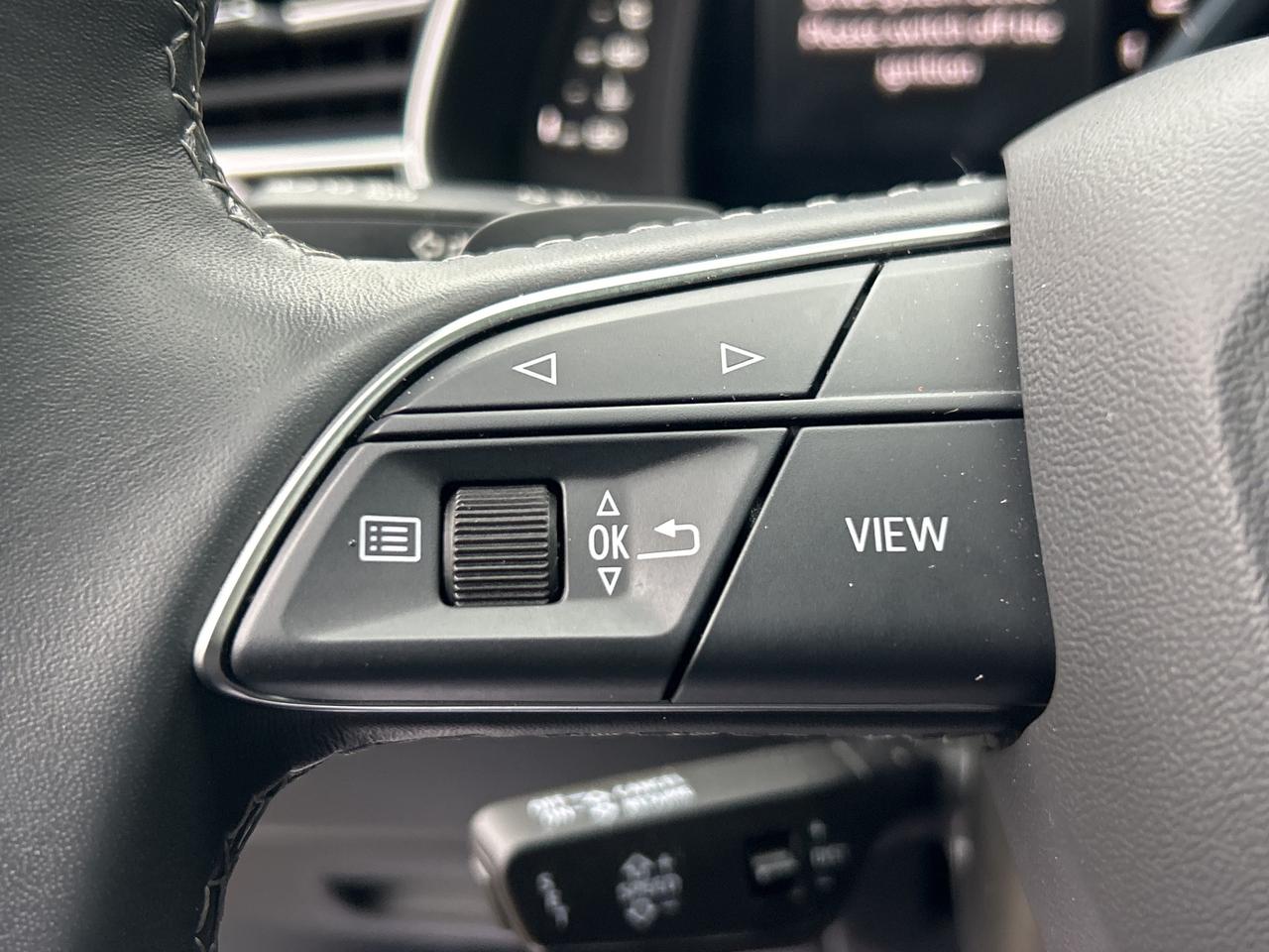 2025 Audi Q8 Q8 PROGRESSIVE,ADAPTIVE CRUISE,AMBIENT LIGHT,PANO Photo