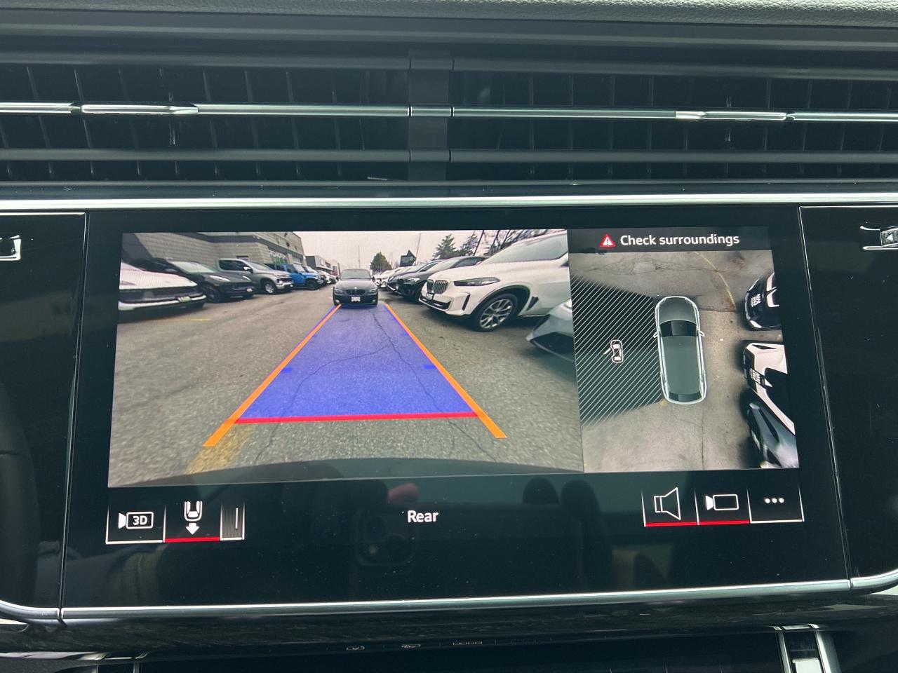 2025 Audi Q8 Q8 PROGRESSIVE,ADAPTIVE CRUISE,AMBIENT LIGHT,PANO Photo