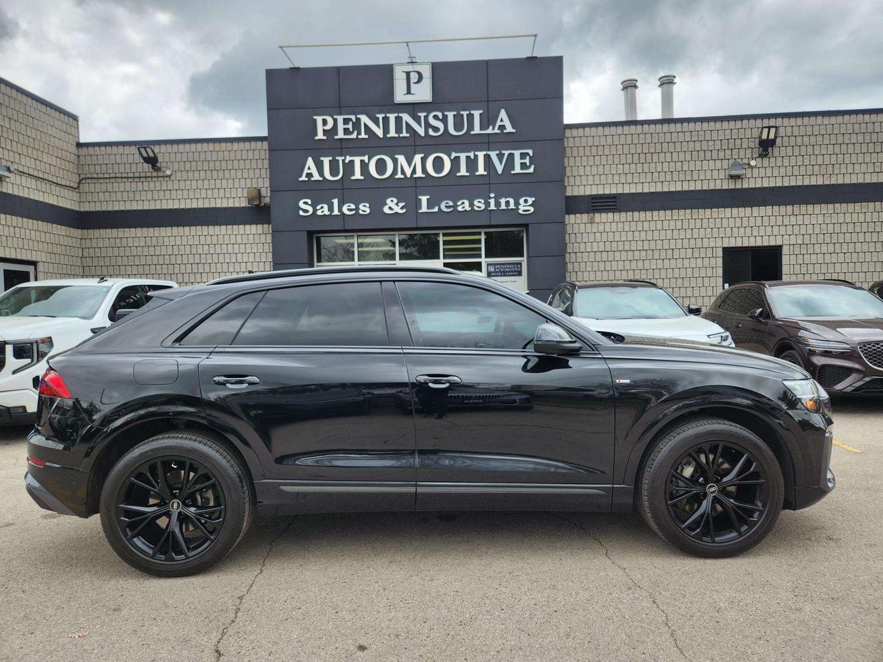 2025 Audi Q8 Q8 PROGRESSIVE,ADAPTIVE CRUISE,AMBIENT LIGHT,PANO Photo