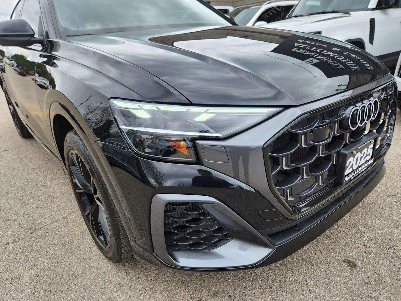 2025 Audi Q8 Q8 PROGRESSIVE,ADAPTIVE CRUISE,AMBIENT LIGHT,PANO Photo