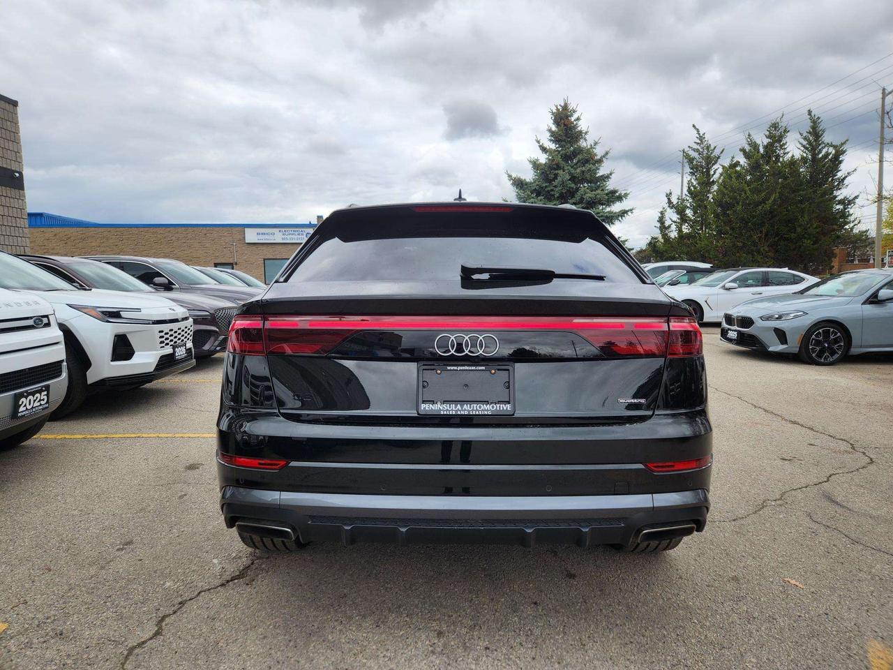 2025 Audi Q8 Q8 PROGRESSIVE,ADAPTIVE CRUISE,AMBIENT LIGHT,PANO Photo