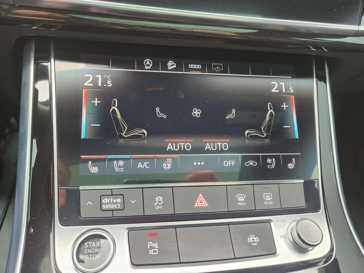 2025 Audi Q8 Q8 PROGRESSIVE,ADAPTIVE CRUISE,AMBIENT LIGHT,PANO Photo
