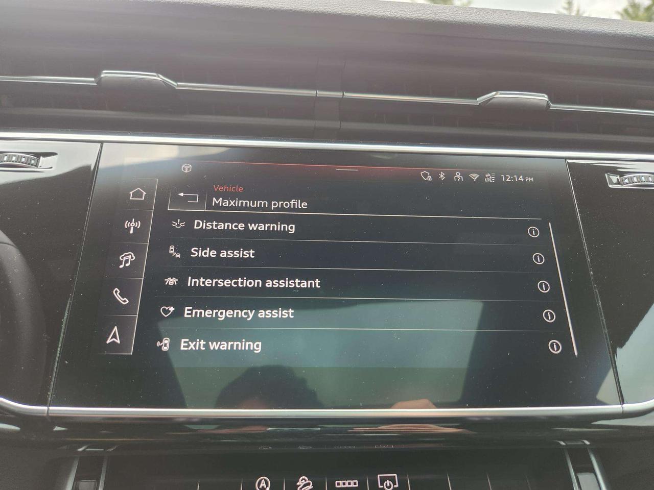 2025 Audi Q8 Q8 PROGRESSIVE,ADAPTIVE CRUISE,AMBIENT LIGHT,PANO Photo