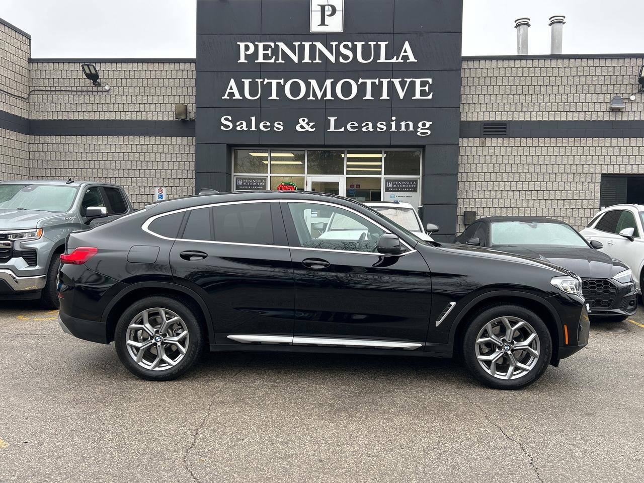 2025 BMW X4 HEADS UP DISPLAY, CARPLAY, PANOROOF,AMBIENT LIGHTS Photo