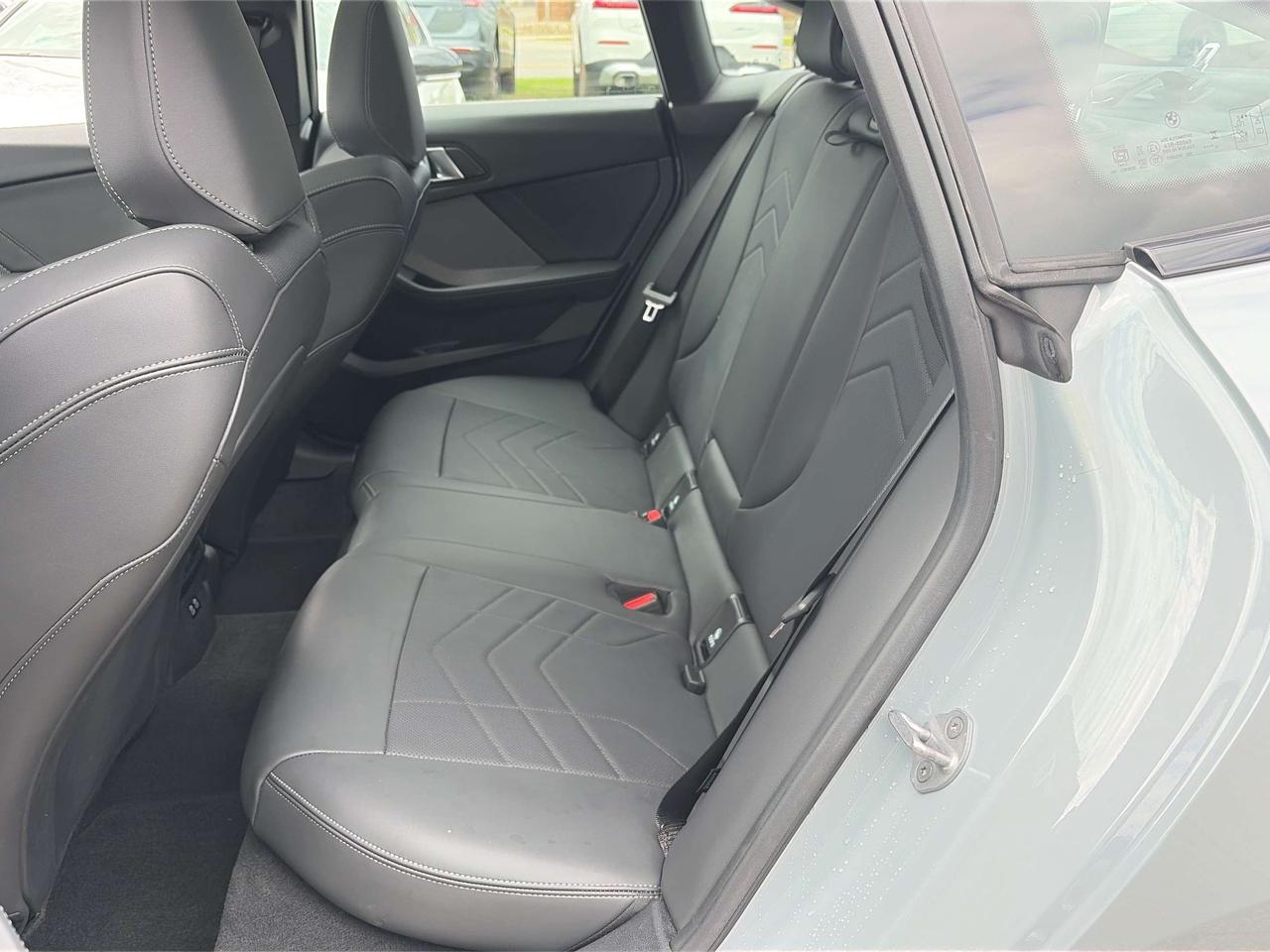 2025 BMW 2 Series M-Sport, FREE TORONTO MAPLE LEAFS GOLD SEATS Photo