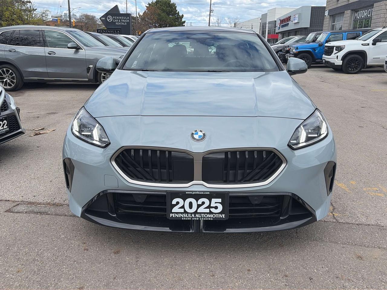 2025 BMW 2 Series M-Sport, FREE TORONTO MAPLE LEAFS GOLD SEATS Photo
