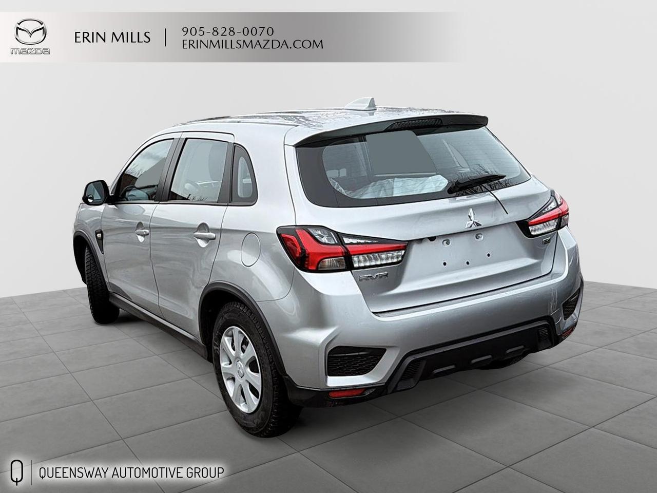 2024 Mitsubishi RVR ES Photo