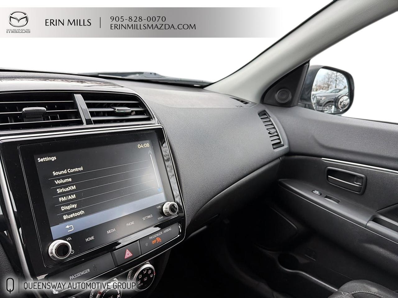 2024 Mitsubishi RVR ES Photo