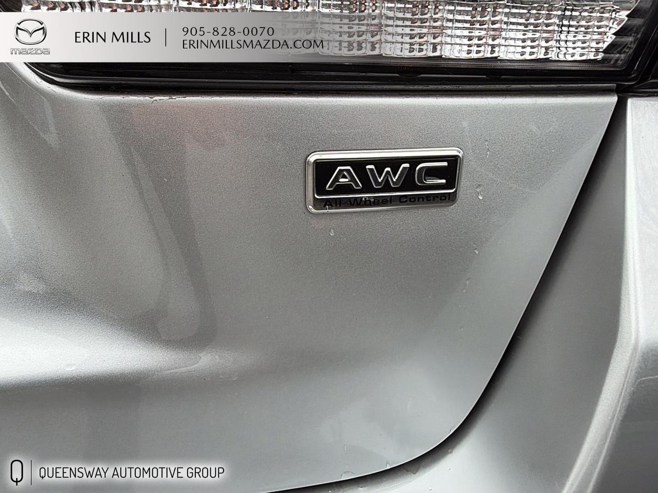 2024 Mitsubishi RVR ES Photo