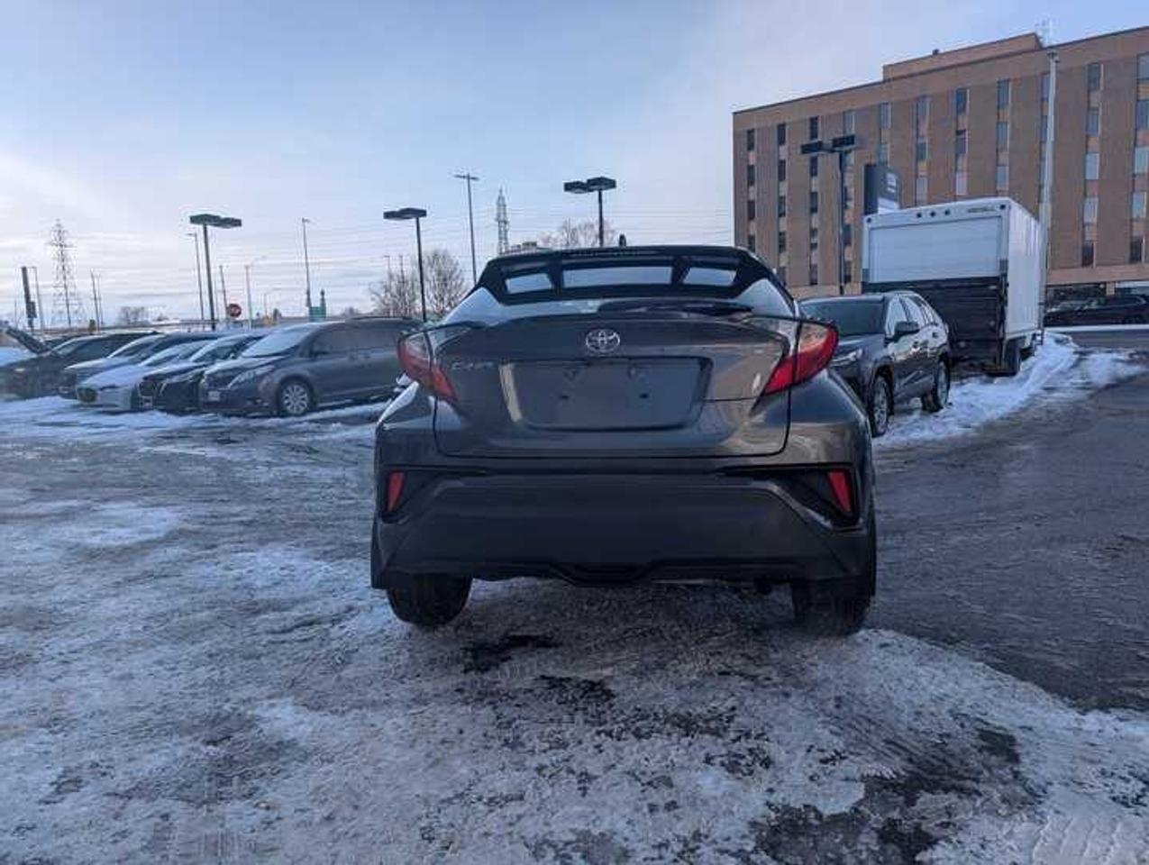 2019 Toyota C-HR  Photo