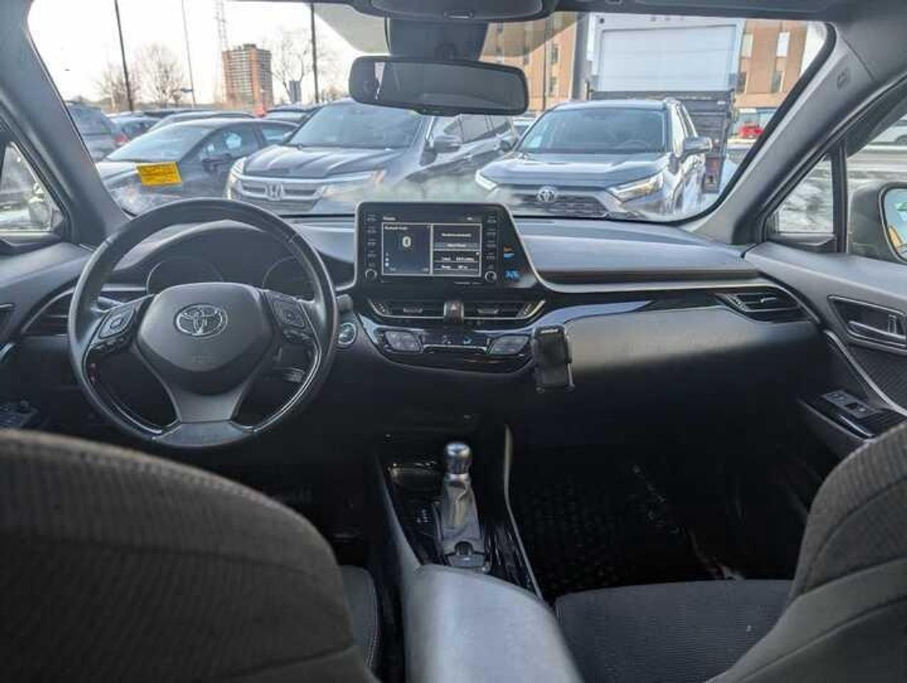 2019 Toyota C-HR  Photo