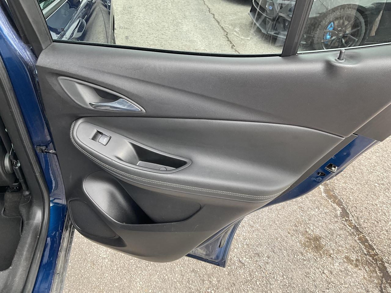 2023 Buick Encore GX Essence All-Wheel Drive Photo