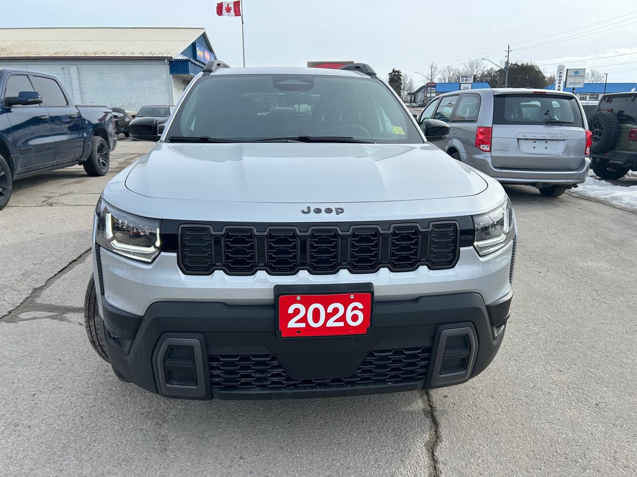 2026 Jeep Cherokee Laredo/Limited 4dr 4x4 Photo