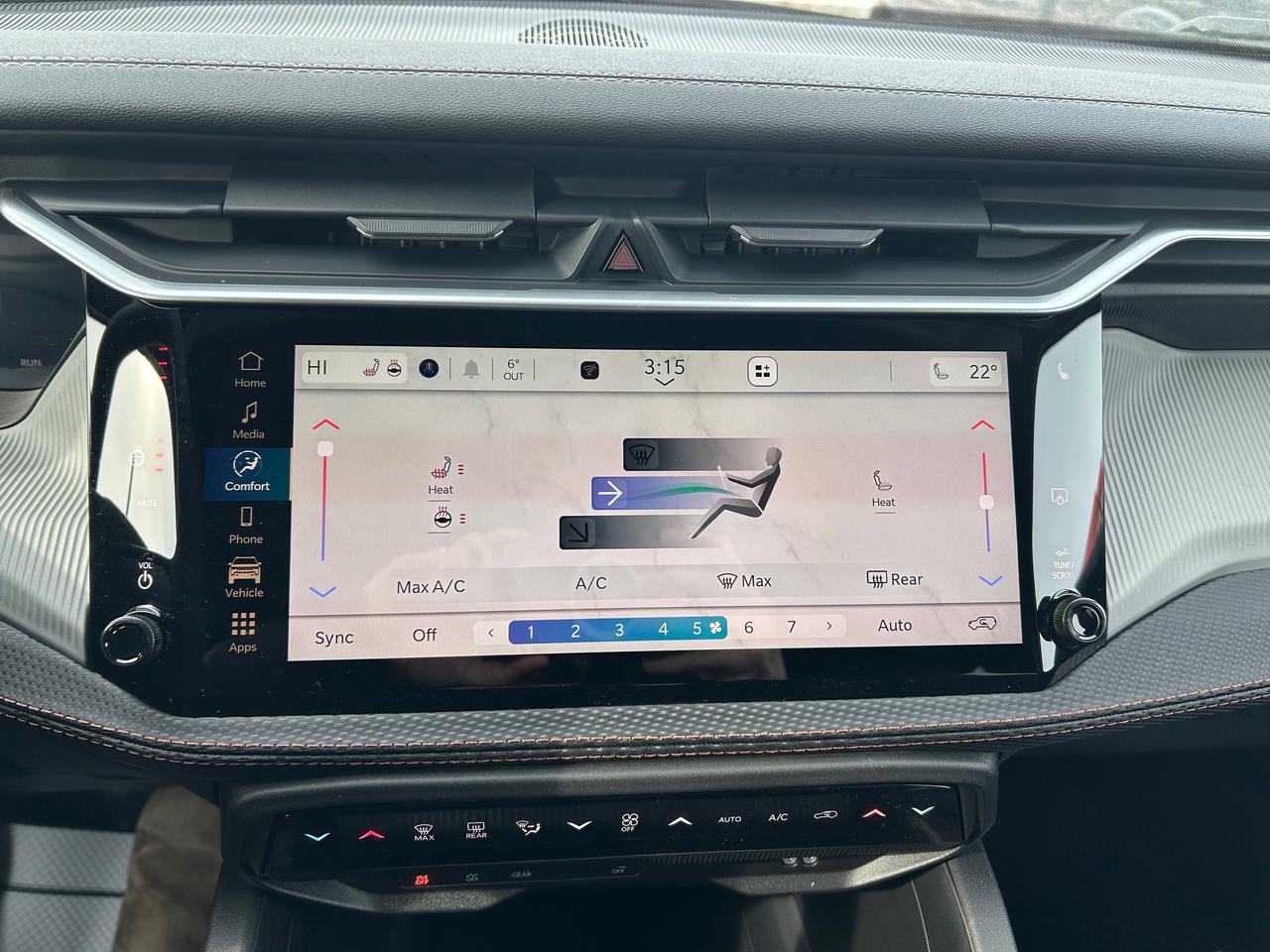 2026 Jeep Cherokee Laredo/Limited 4dr 4x4 Photo