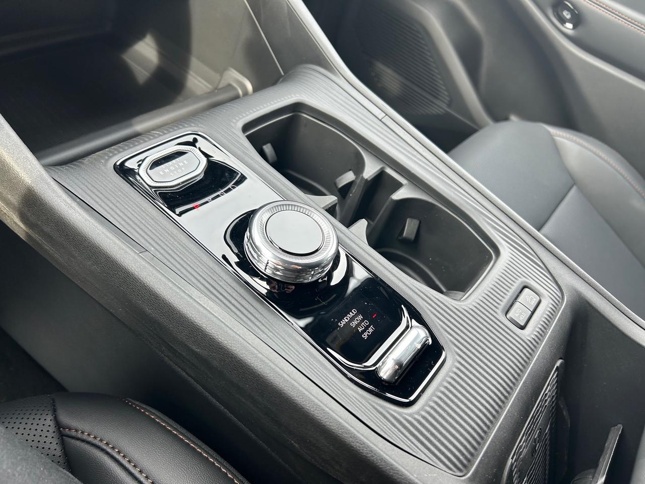 2026 Jeep Cherokee Laredo/Limited 4dr 4x4 Photo