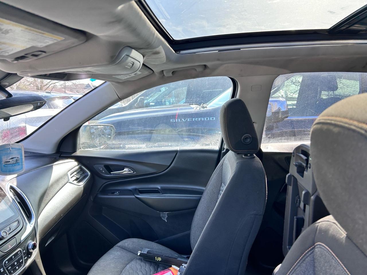 2019 Chevrolet Equinox AWD 4DR LT W/2LT Photo