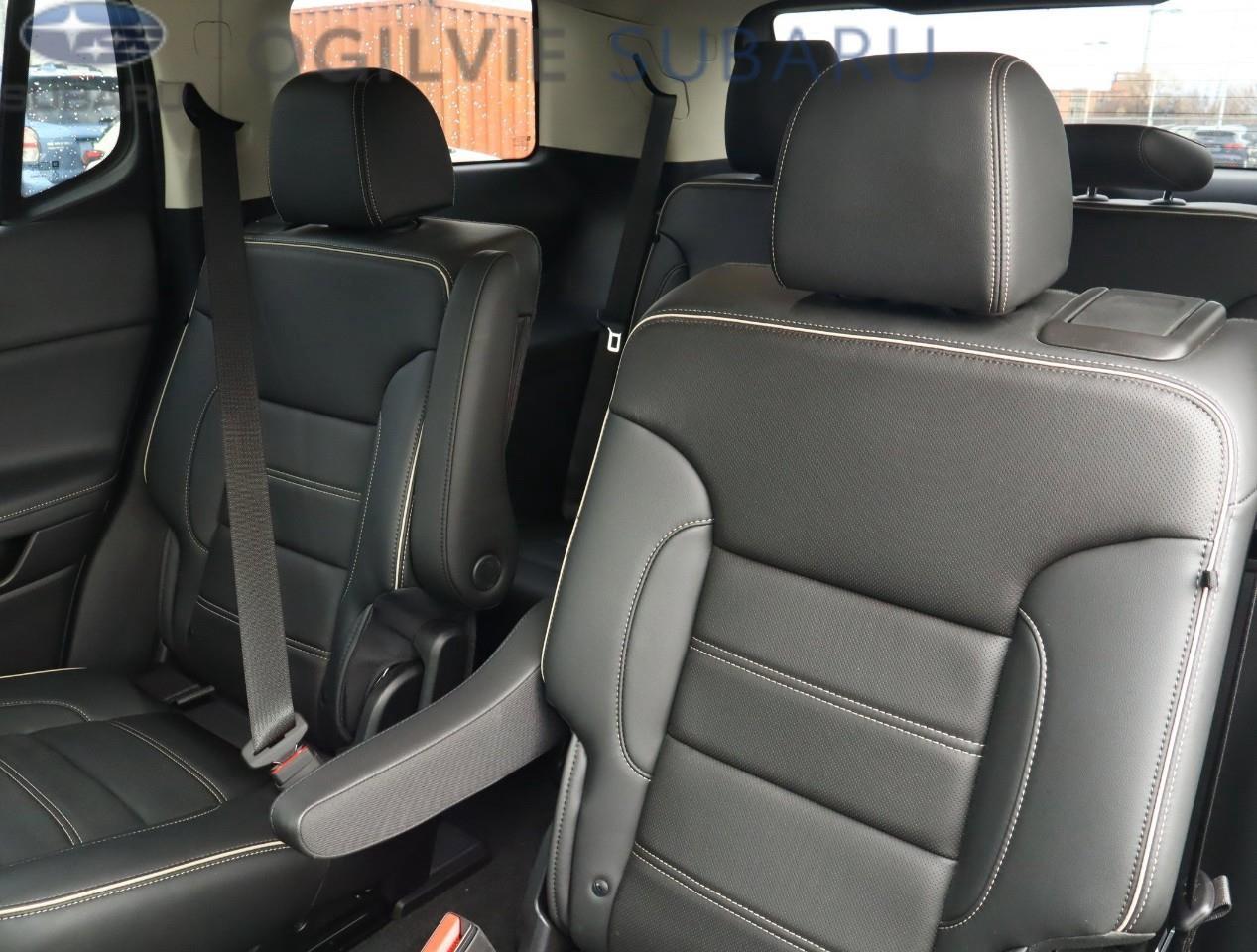 2022 GMC Acadia Denali All-wheel Drive Photo