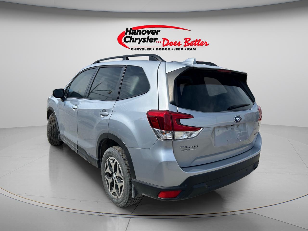 2021 Subaru Forester Convenience 4dr All-Wheel Drive Photo2