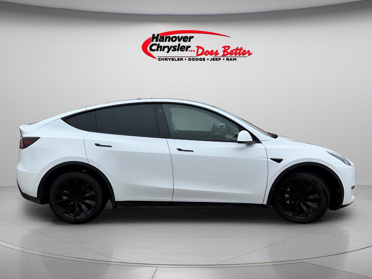 2021 Tesla Model Y Long Range 4dr All-Wheel Drive Sport Utility Photo3