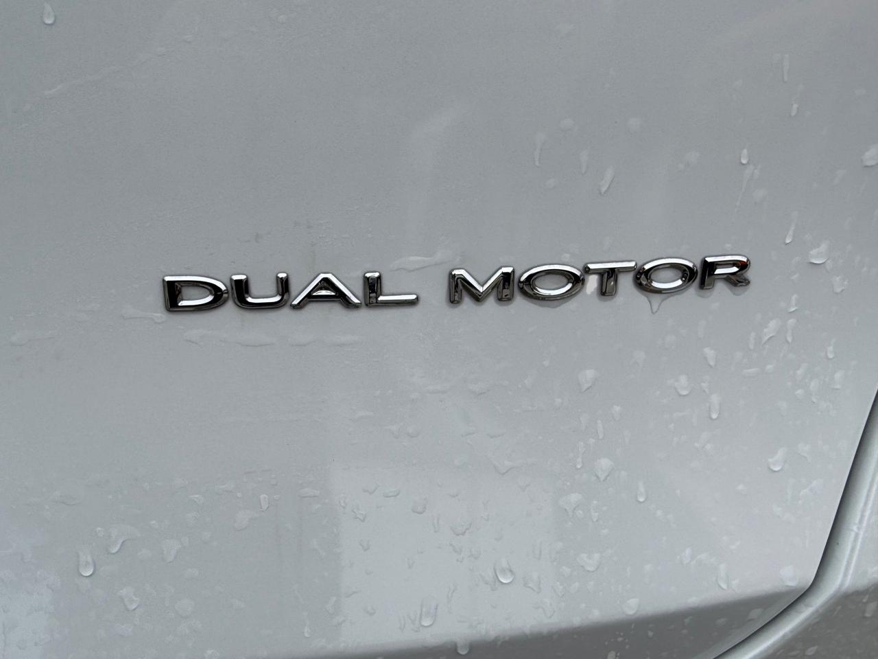 2021 Tesla Model Y Long Range 4dr All-Wheel Drive Sport Utility Photo