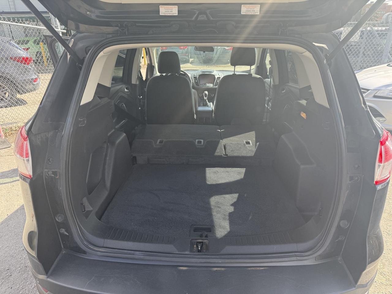 2014 Ford Escape *** BLOWOUT SALE *** Photo