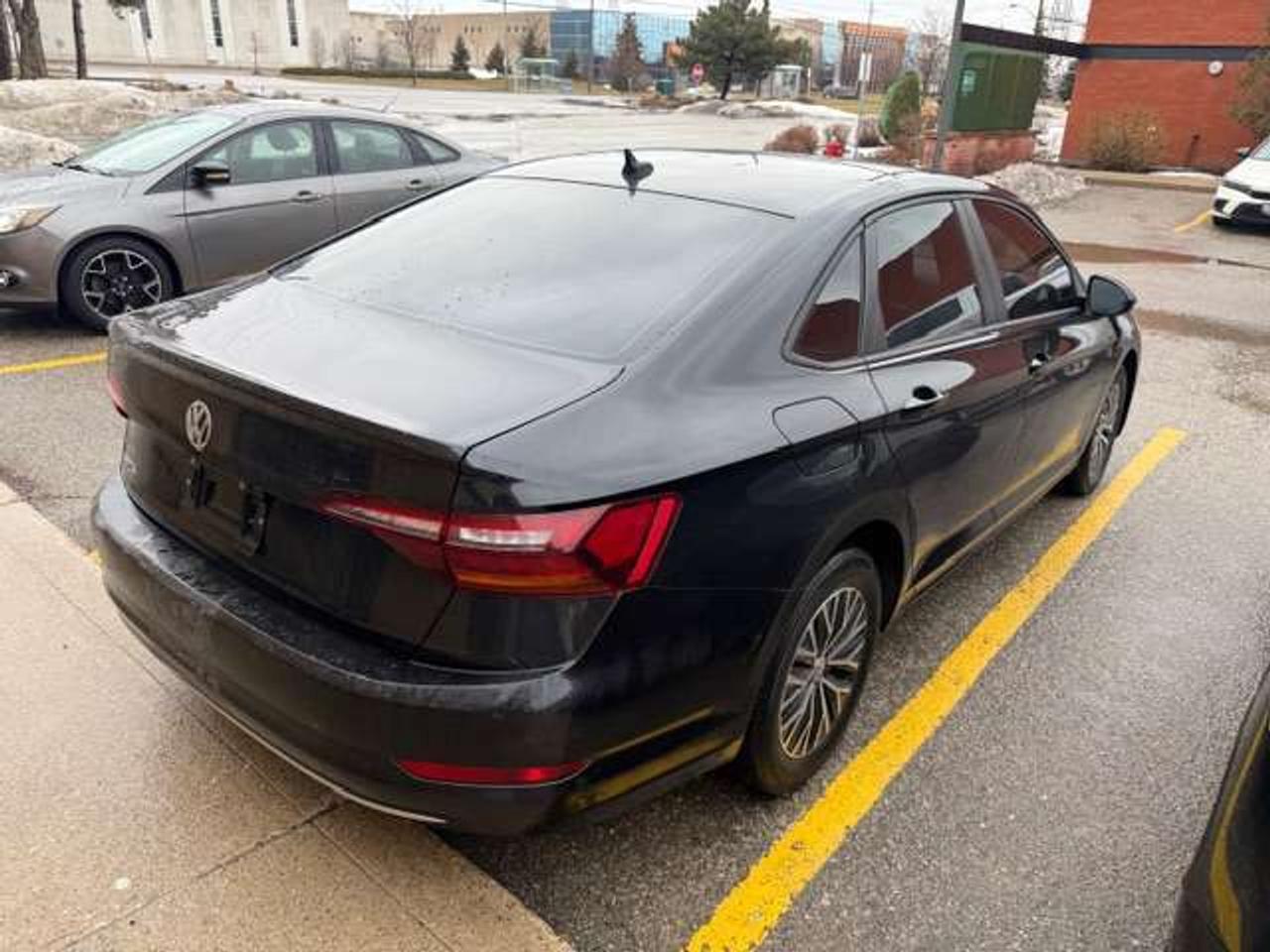 2019 Volkswagen Jetta Highline Automatic Apple CarPlay Certified Photo