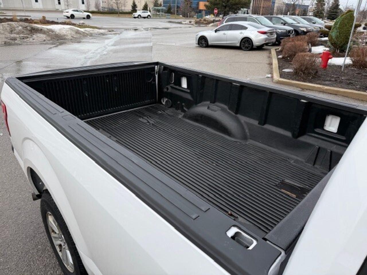 2019 Ford F-150 3.3L V6 8FT BOX BACK UP CAMERA 1 OWNER Photo