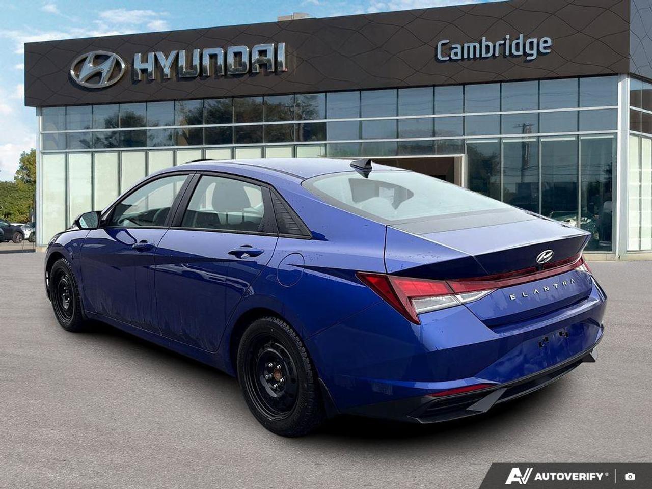 2023 Hyundai Elantra Preferred Photo