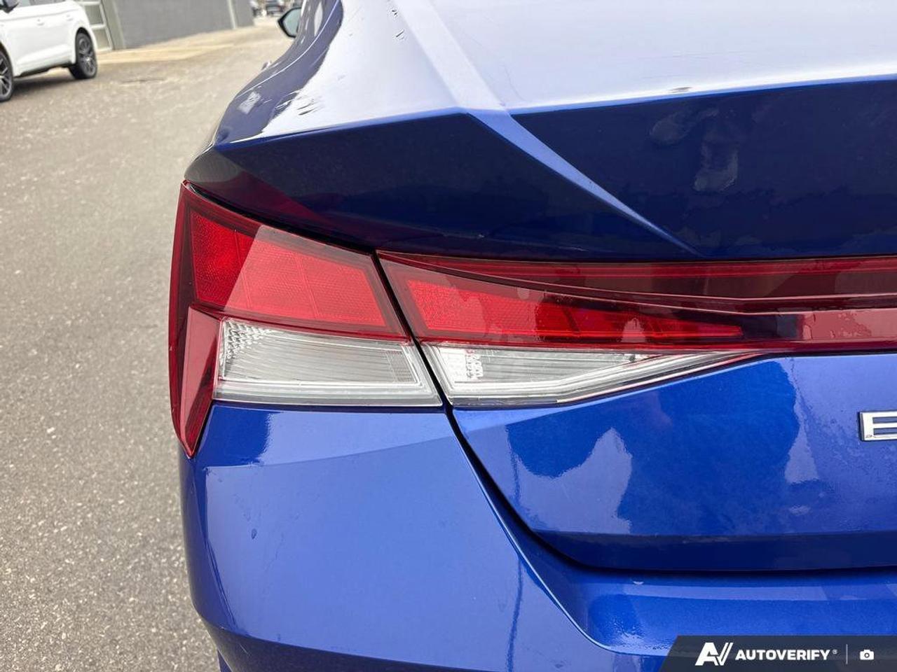 2023 Hyundai Elantra Preferred Photo