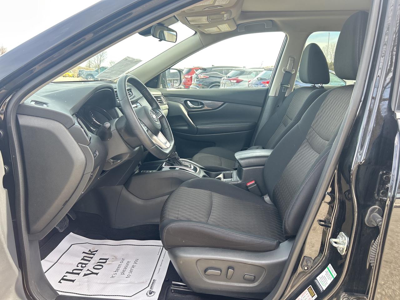 2019 Nissan Rogue SV AWD  Nav. Pano Roof Heated Seats/Steering Wheel Photo