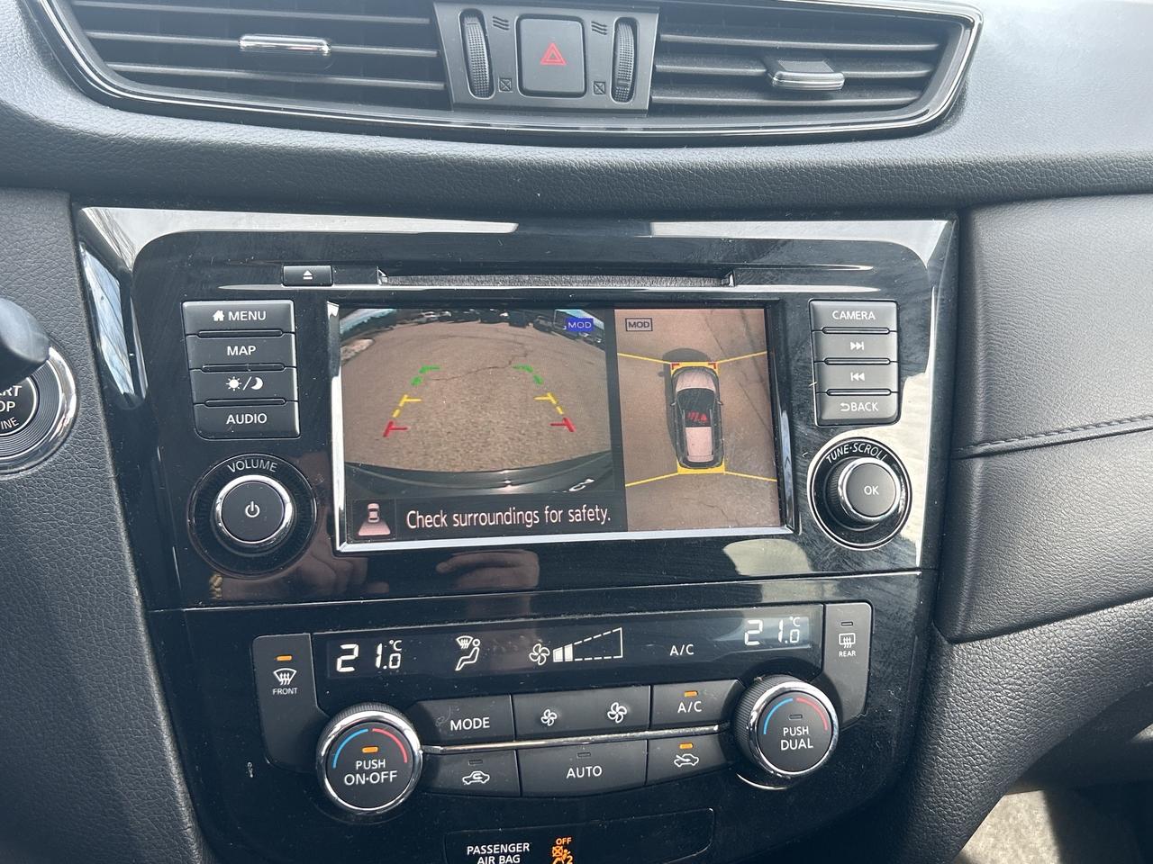 2019 Nissan Rogue SV AWD  Nav. Pano Roof Heated Seats/Steering Wheel Photo