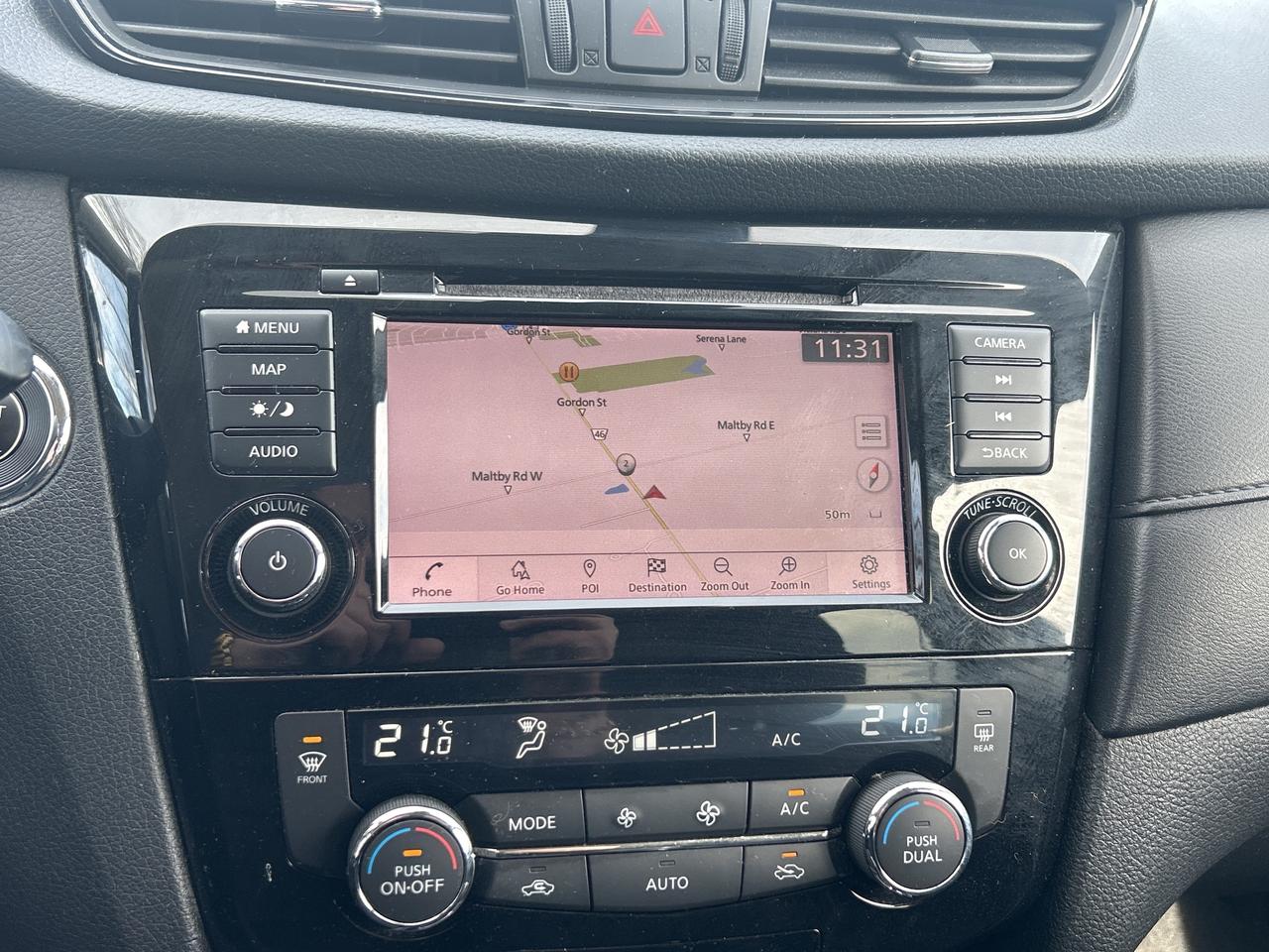 2019 Nissan Rogue SV AWD  Nav. Pano Roof Heated Seats/Steering Wheel Photo