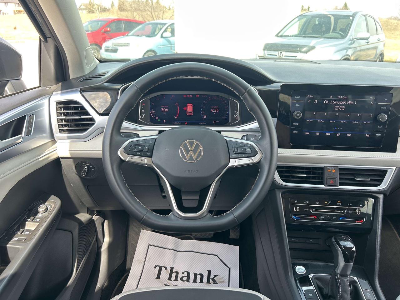 2025 Volkswagen Taos Comfortline 4MOTION  Heated Seats & Steering Wheel Photo