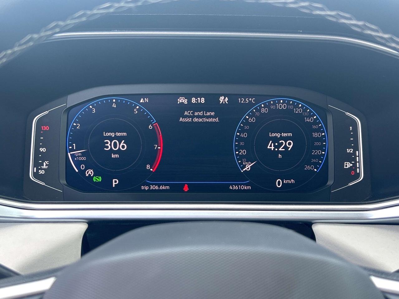 2025 Volkswagen Taos Comfortline 4MOTION  Heated Seats & Steering Wheel Photo