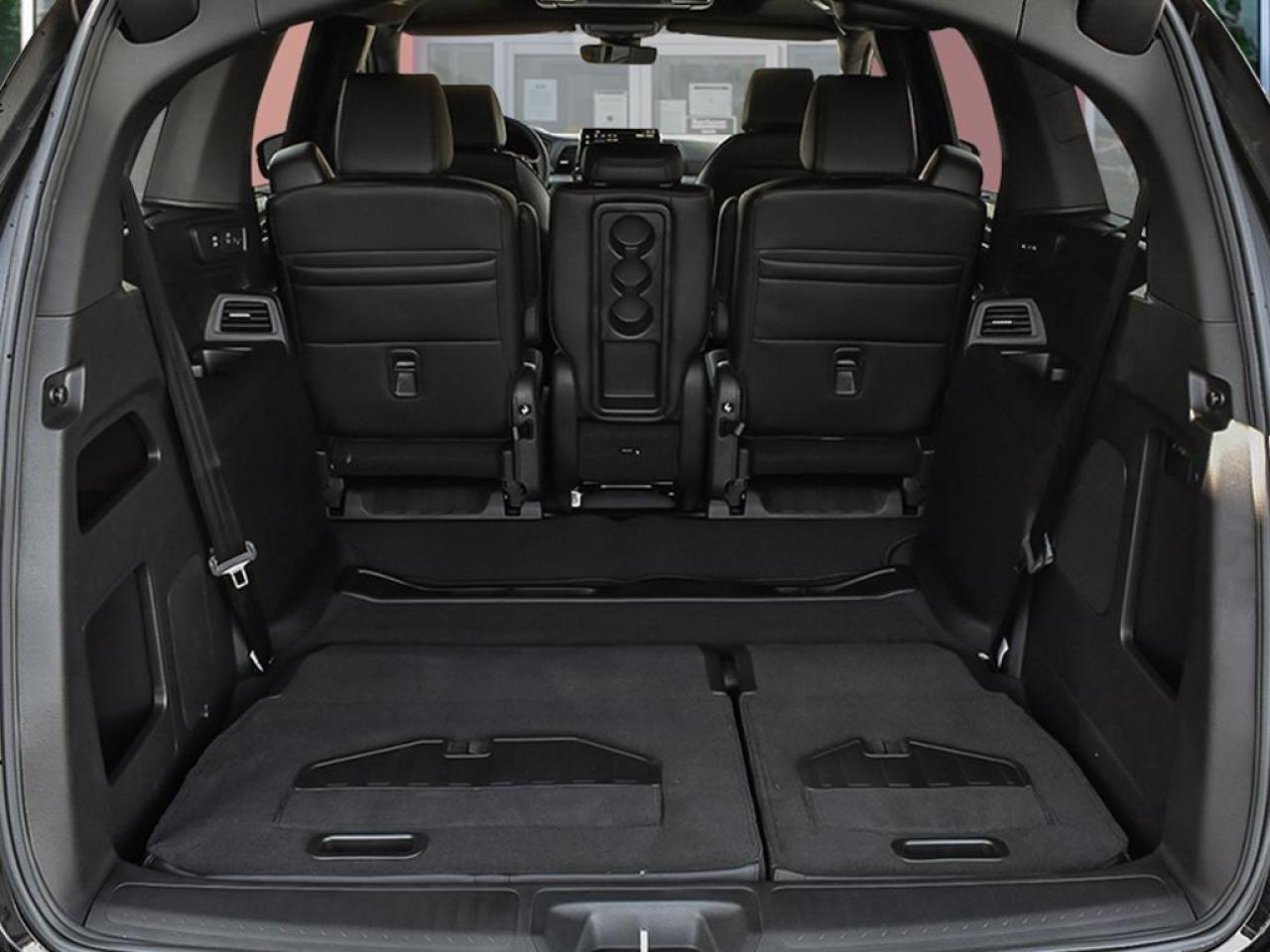 2026 Honda Odyssey Black Edition Passenger Van Photo