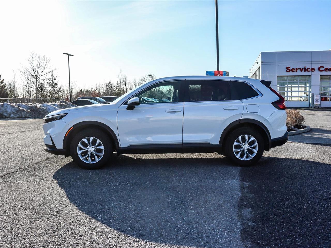 2025 Honda CR-V LX 4dr All-wheel Drive Photo4