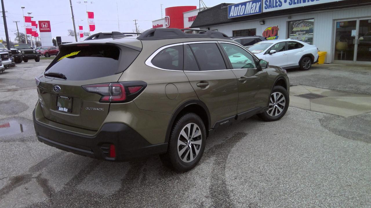 2021 Subaru Outback Touring 4dr All-Wheel Drive Photo4