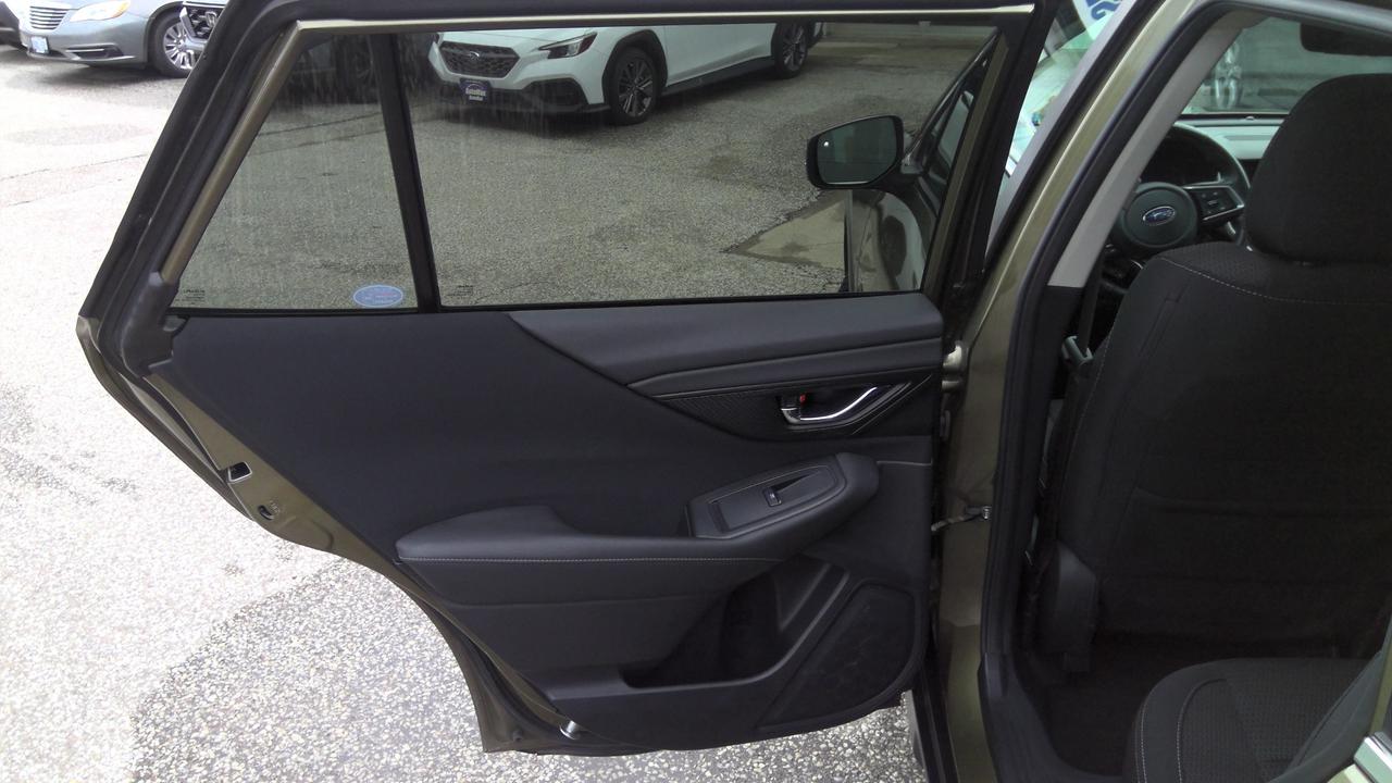 2021 Subaru Outback Touring 4dr All-Wheel Drive Photo