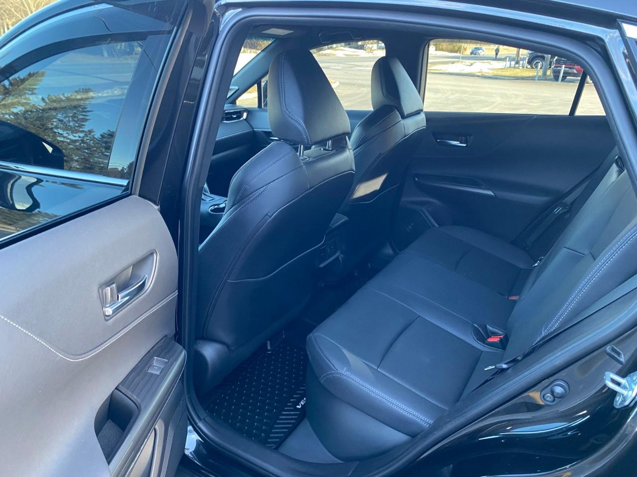 2023 Toyota Venza  Photo