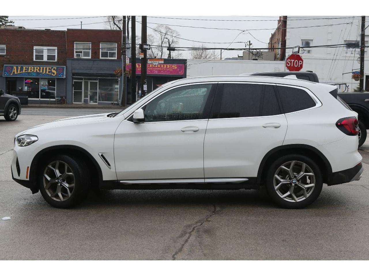 2023 BMW X3 XDrive30i | Premium Package | Photo