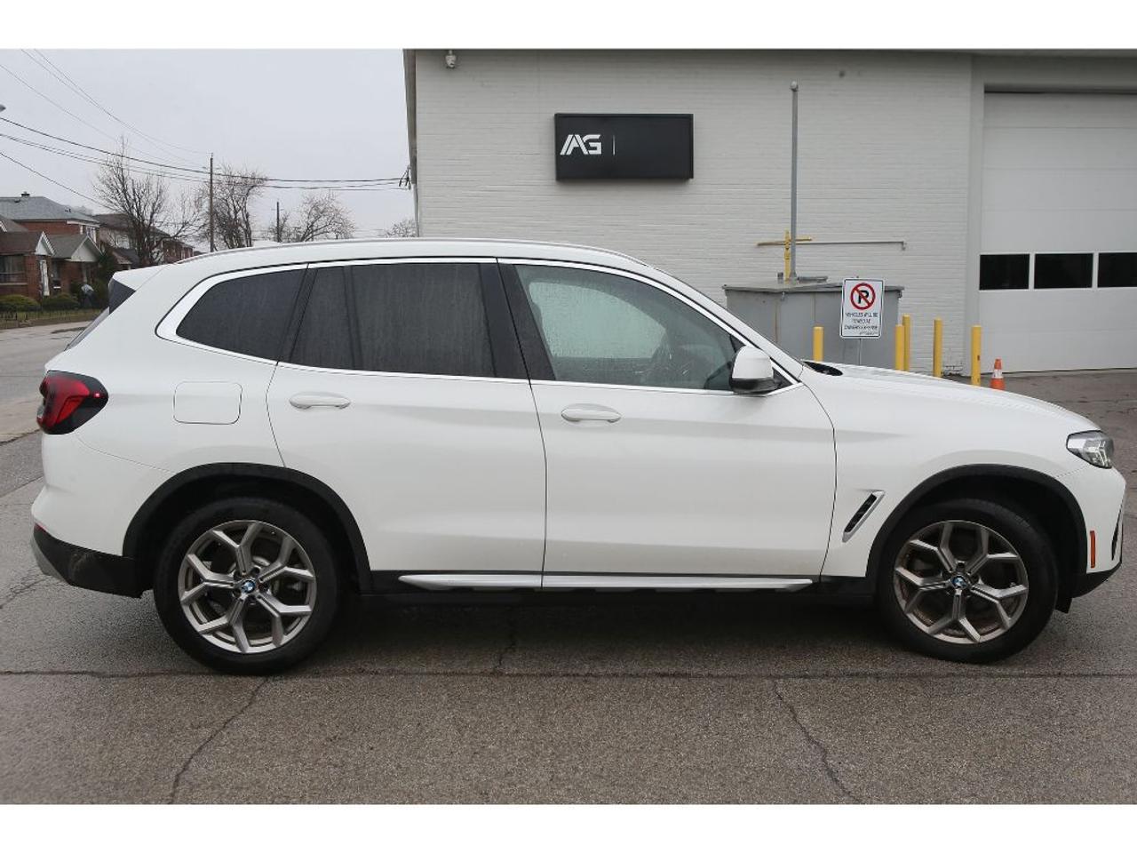 2023 BMW X3 XDrive30i | Premium Package | Photo