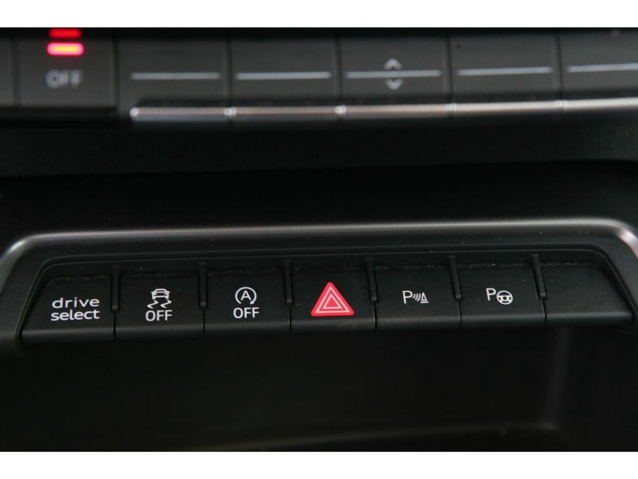 2024 Audi A3 PREMIUM Quattro Photo