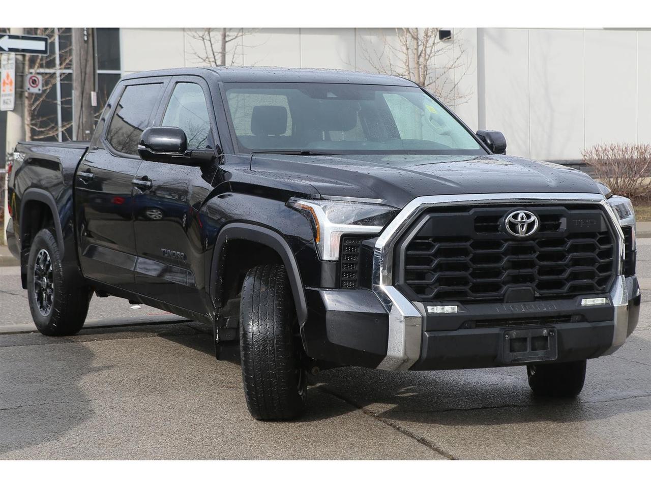 2023 Toyota Tundra SR5 CREWMAX 4WD Photo