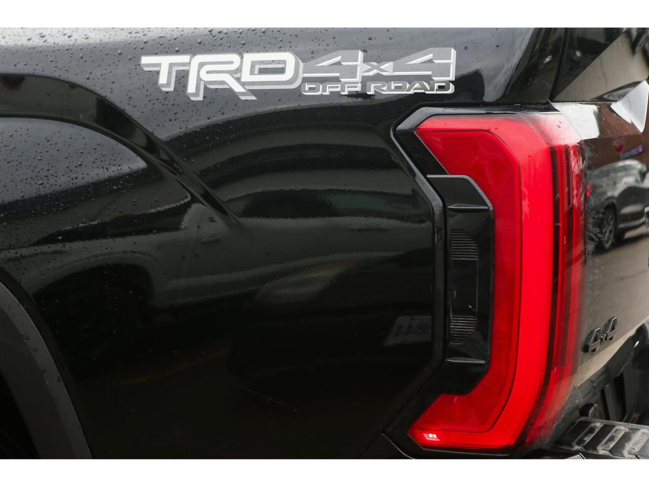 2023 Toyota Tundra SR5 CREWMAX 4WD Photo